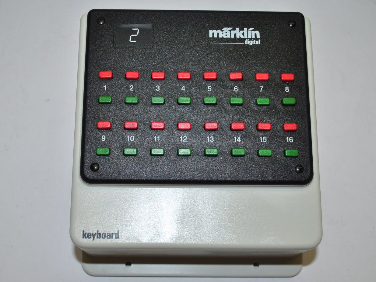 Märklin Modellini di ferrovie: Märklin Keyboard 6040 (PDB070) – Usato da Aarwangen venduto da Bahnsupport