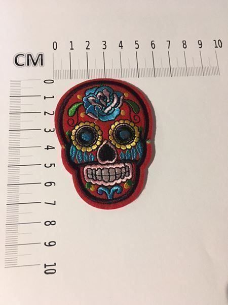 Toppe: Totenschädel Badge / Aufnäher – Nuovo e nell'imballaggio originale da Ostermundigen venduto da Mcone 1