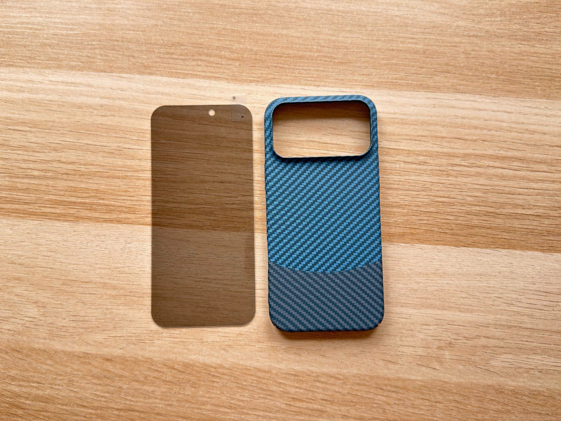 Apple Cover & Protezioni schermo: Coque iPhone 17 Pro Max Fibre Carbone Rigide + Privacy – Nuovo e nell'imballaggio originale da Thônex venduto da Suisse.Shopping 3