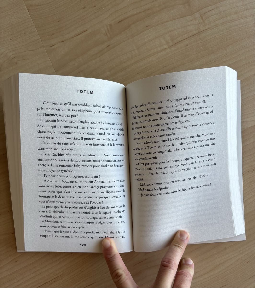 Livres: Livre - Totem  – D'occasion à Denens par RomainSecondeMain 1