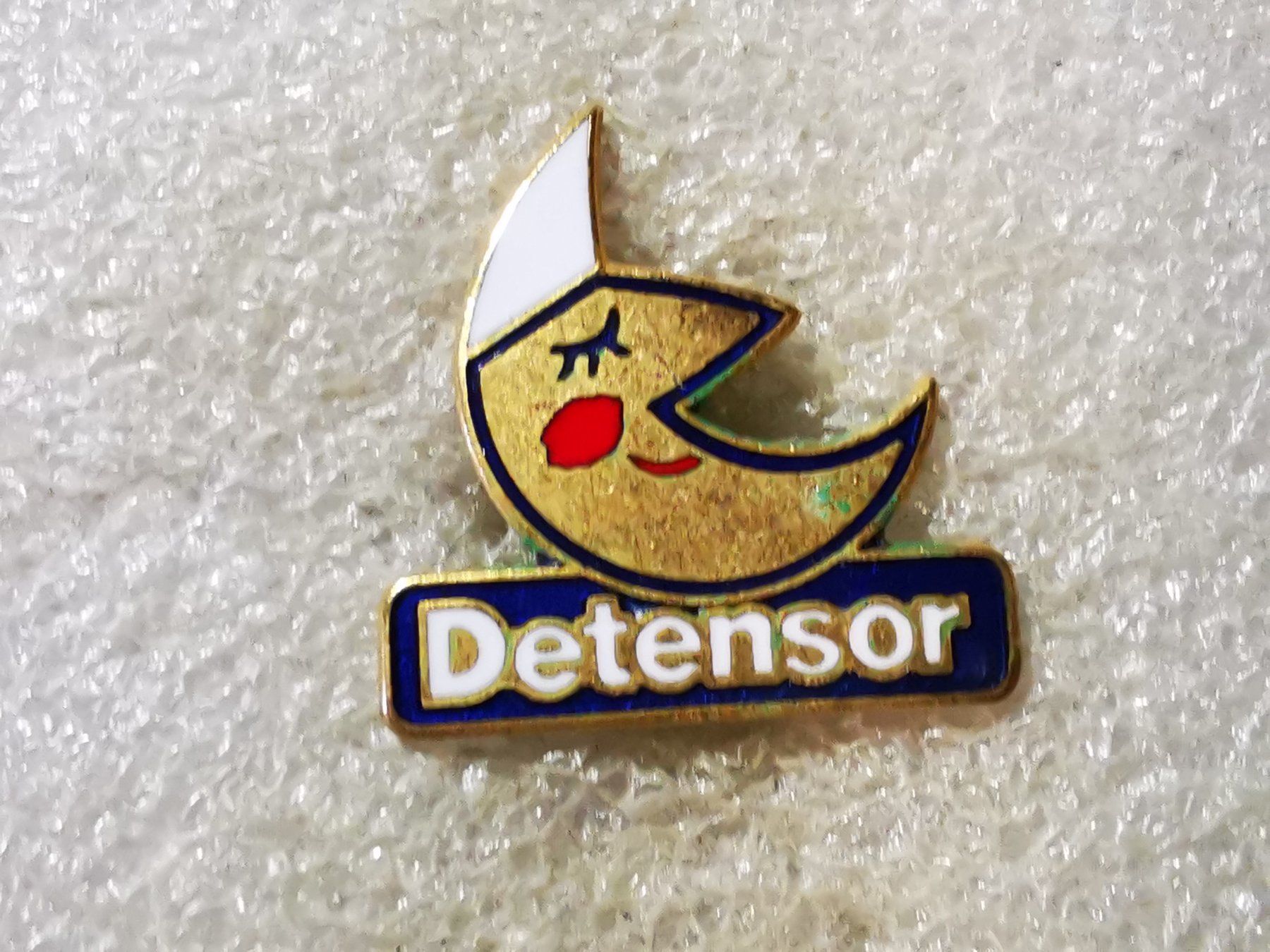 Plaketten & Abzeichen: Ansteckpin 95: Detensor – Gebraucht aus Oppligen von Pin-Fall-Shop