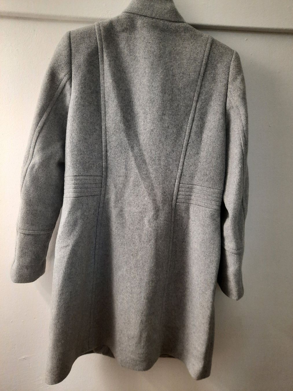 Esprit Manteaux: Mantel Esprit grau – D'occasion à Zürich par ONVA-RE-USE 4