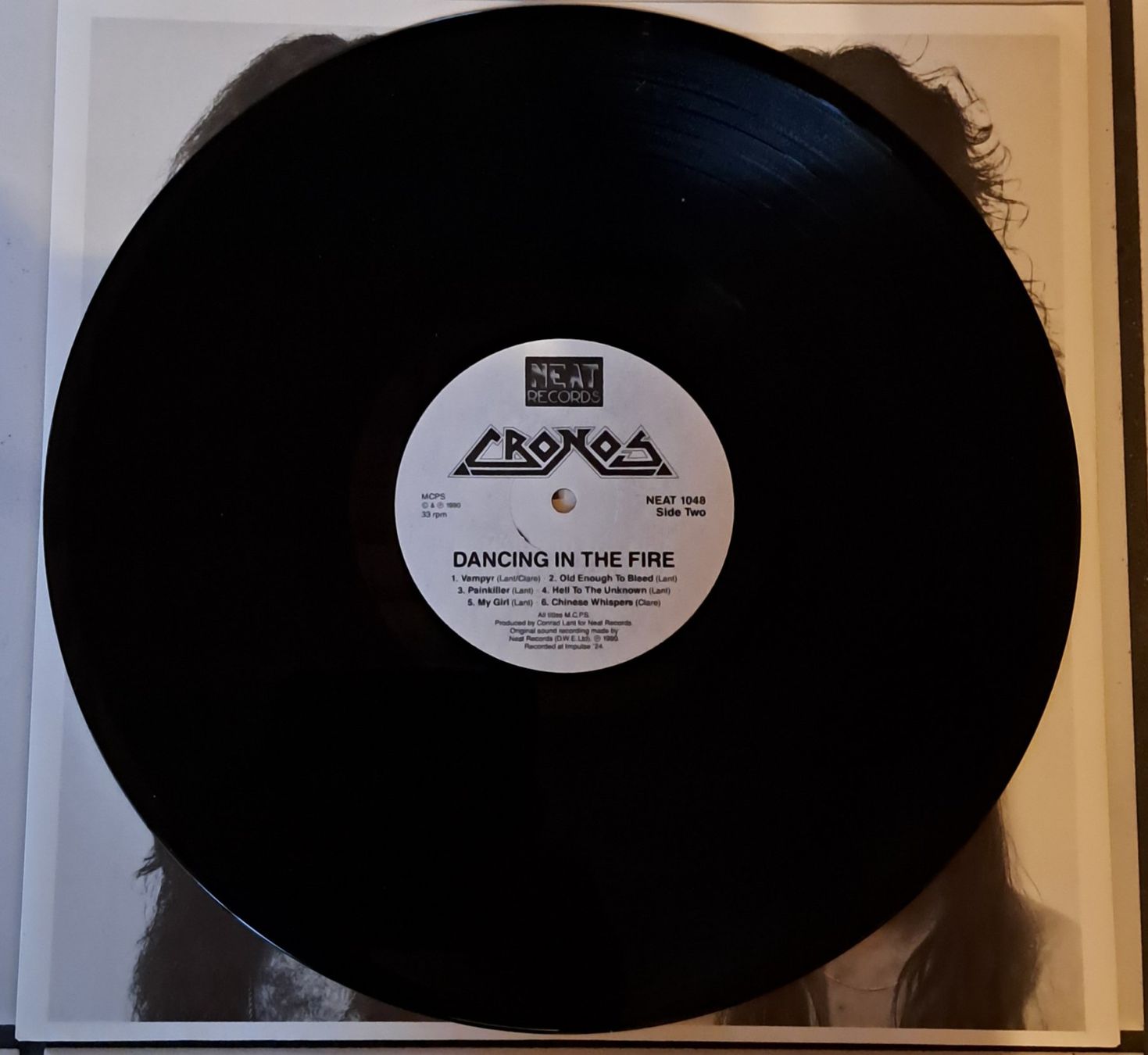 Dischi in vinile: Cronos - Dancing In The Fire (Vinyl LP) – Usato da Solothurn venduto da Temple_of_Triton 4