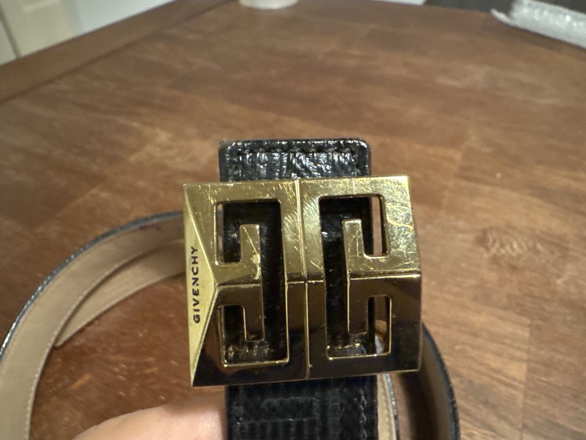 Givenchy Cinture: Givenchy Gürtel  – Usato da Liebefeld venduto da Tatts81 1