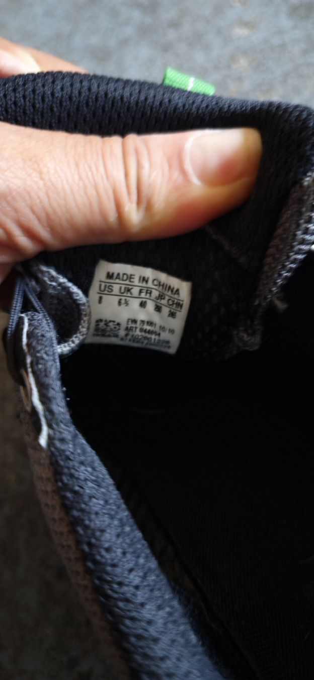 Adidas Herrenschuhe: Adidas Terrex Wanderschuhe Grösse 40.5  – Gebraucht aus St.Gallenkappel. von mt23101984 3