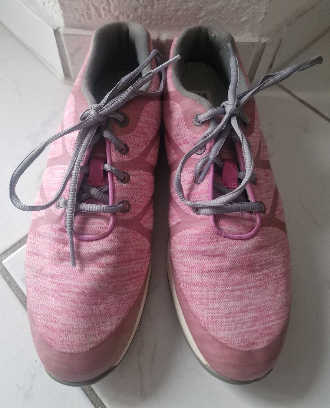 Scarpe da donna: FJ Golfschuh – Usato da Lausen venduto da Joli-80