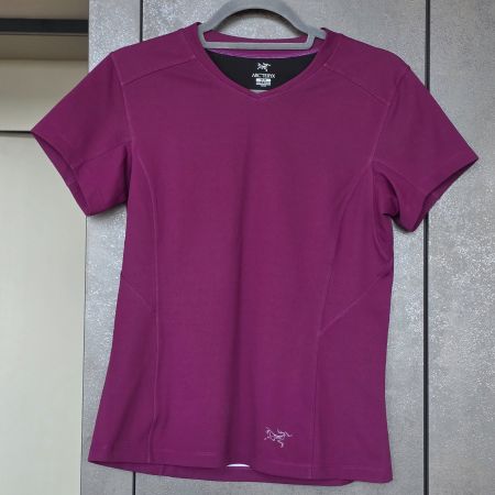 🐸 ARC'TERYX T-SHIRT M VIOLETT NEU
