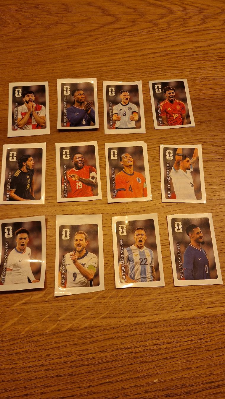 Coca-Cola Carte collezionabili: WM 2026 Coca Cola Stickers 12stk komplett – Nuovo (secondo la descrizione) da Roggwil BE venduto da ruefi88