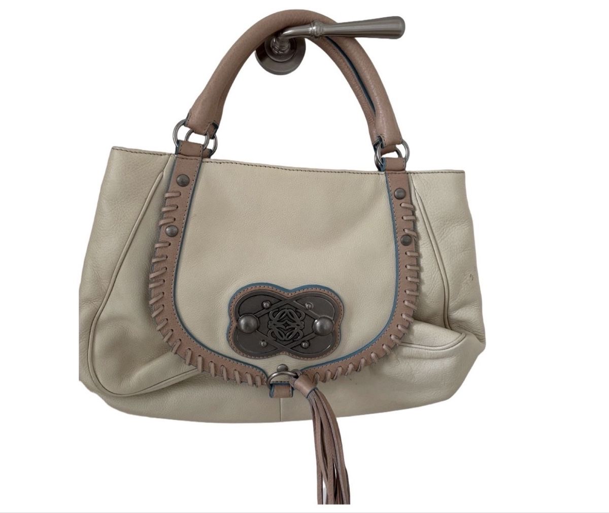 Loewe Taschen für Damen: LOEWE VINTAGE LEATHER BAG – Gebraucht aus Schaffhausen von rot_yyy7