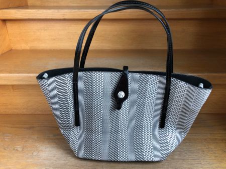 Mambo Handtasche schwarz weiss Kunstleder