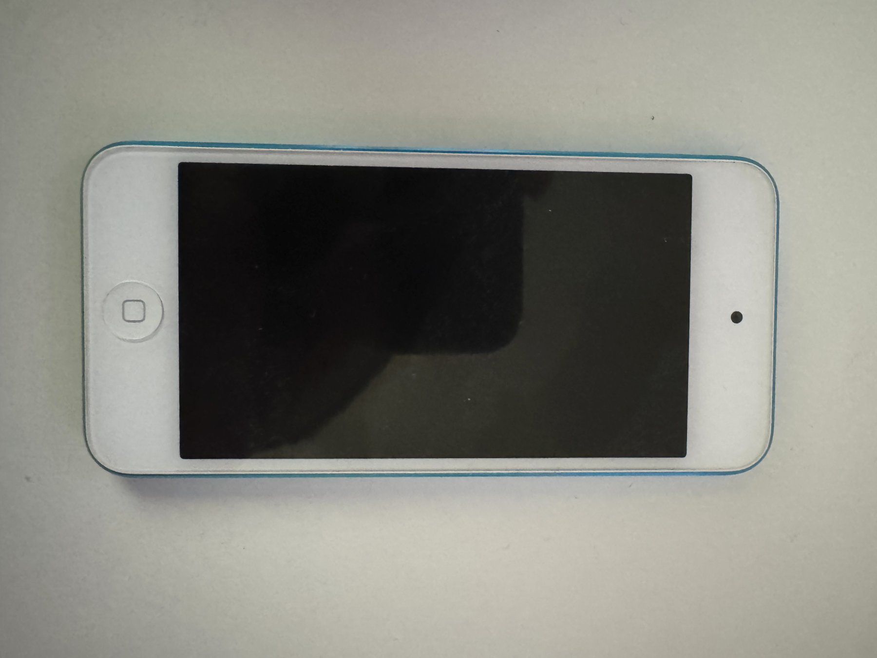 Apple Lettore multimediale portatile: iPod Touch 5 Gen – Usato da Luzern venduto da Pierruno 1