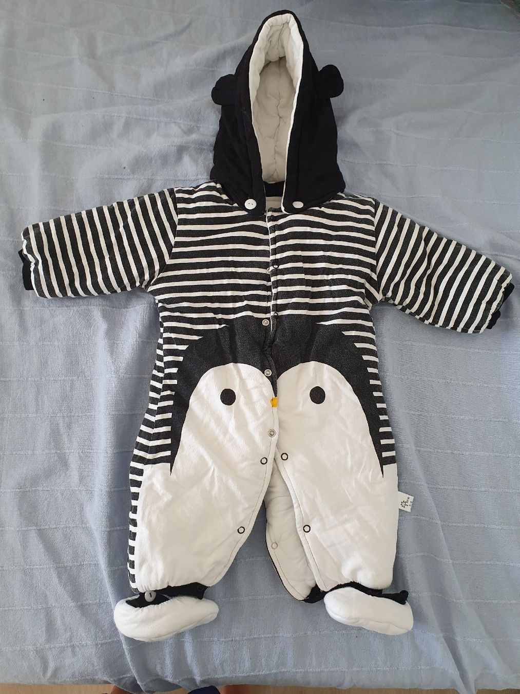 Lotti & Set di vestiti: Adorable combinaison bébé pingouin rayée - Taille 3-6mois – Usato da Neuchâtel venduto da viv_zf9x