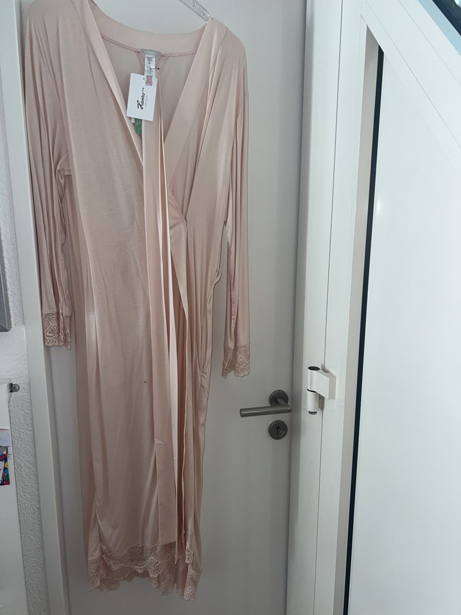 Hanro Negligees & Pyjamas: Morgenmantel HANRO XL neu – Neu (gemäss Beschreibung) aus Dornach von samuti
