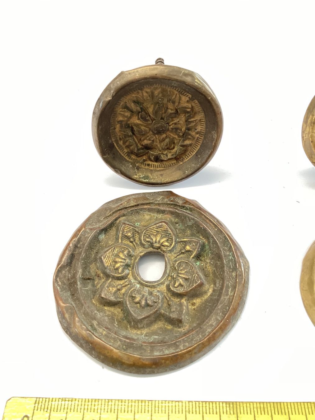 Ferramenta: Antike Messing Beschäge – Usato da Eglisau venduto da mar_5rn2 2