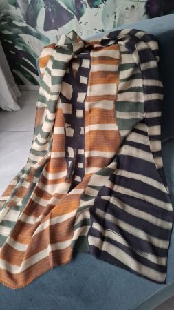 Neues Wolltuch mit Seide, 130x180 cm, Made in Italy