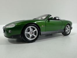 Jaguar XKR 1:18, James Bond Edition, THE BEANSTALK GROUP