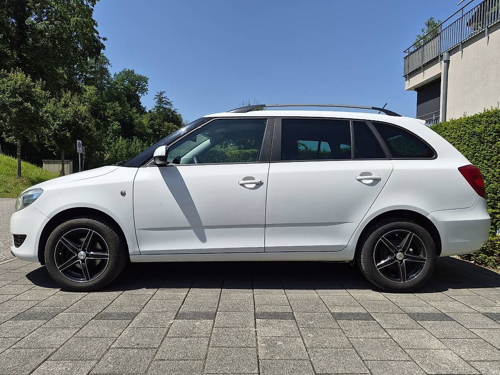 Skoda Autos: Skoda Fabia Combi 1.2 – D'occasion à Büren an der Aare par Eis_am_stiel 1
