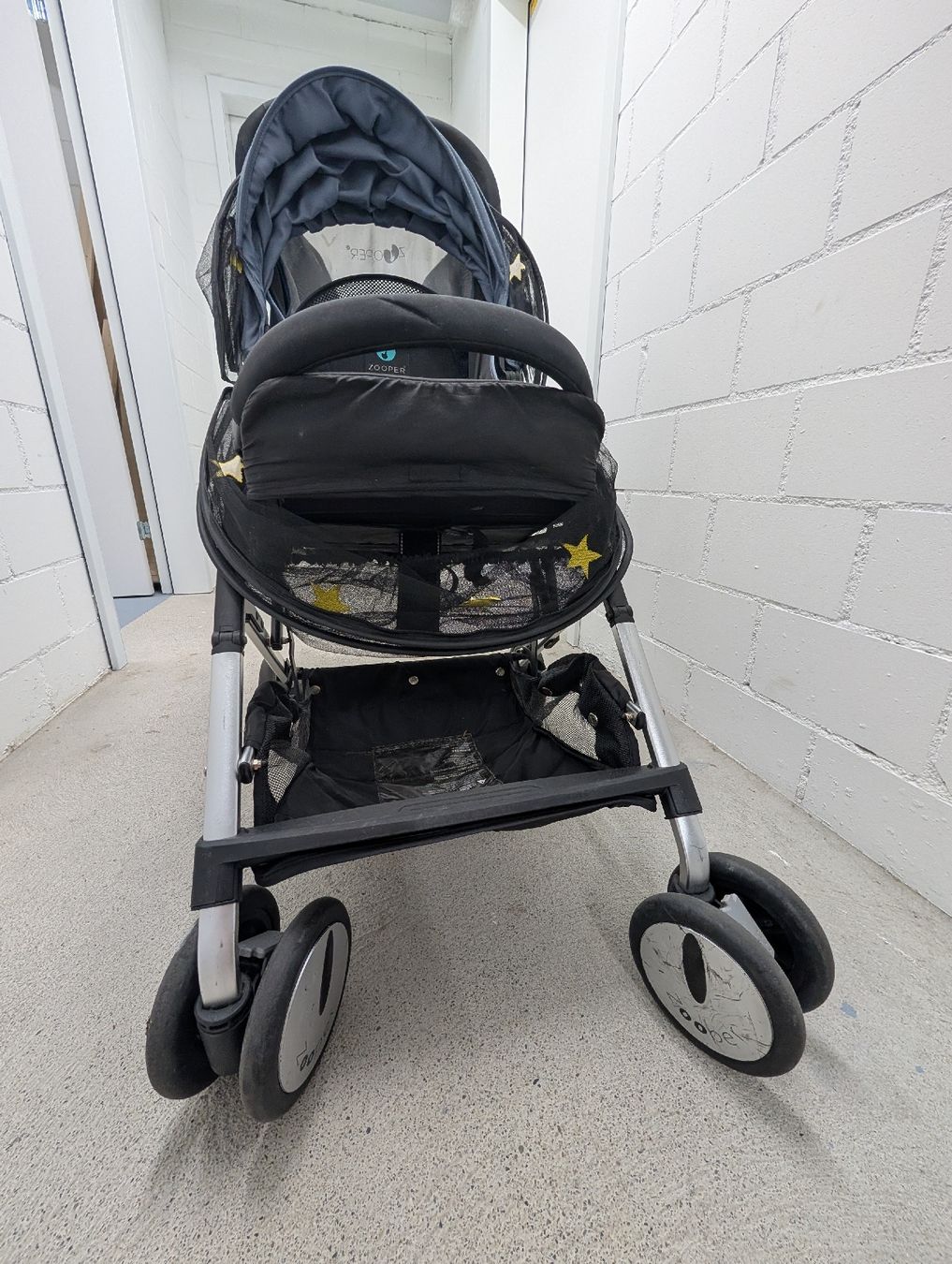 Kinderwagen: Zooper stroller blue used – Defekt aus Zürich von lad_6j8s 3