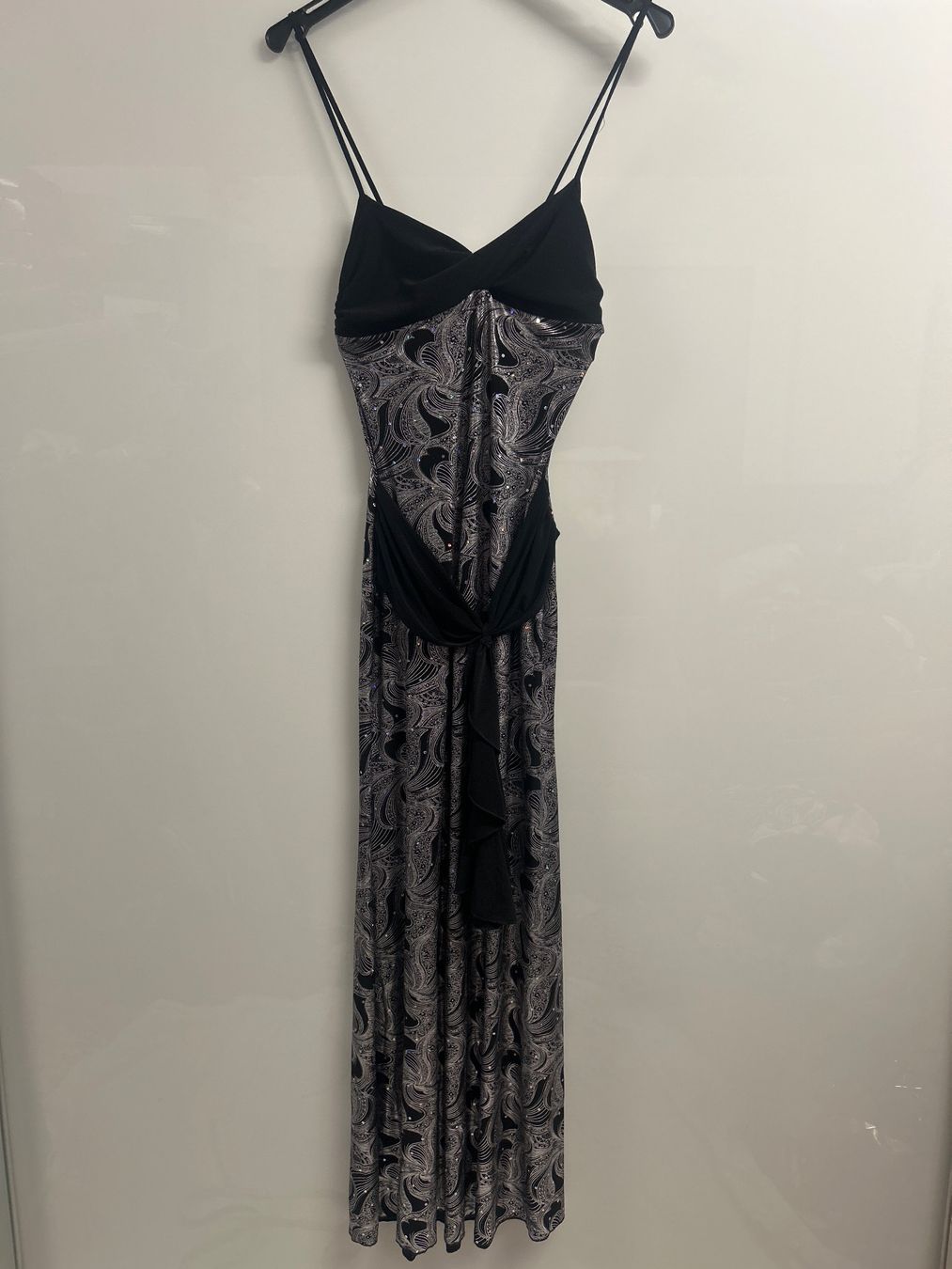 Vestiti: Schönes, langes Abendkleid, Gr. S, Neu Gratis Versand – Nuovo e nell'imballaggio originale da Regensdorf venduto da Spyke55 1