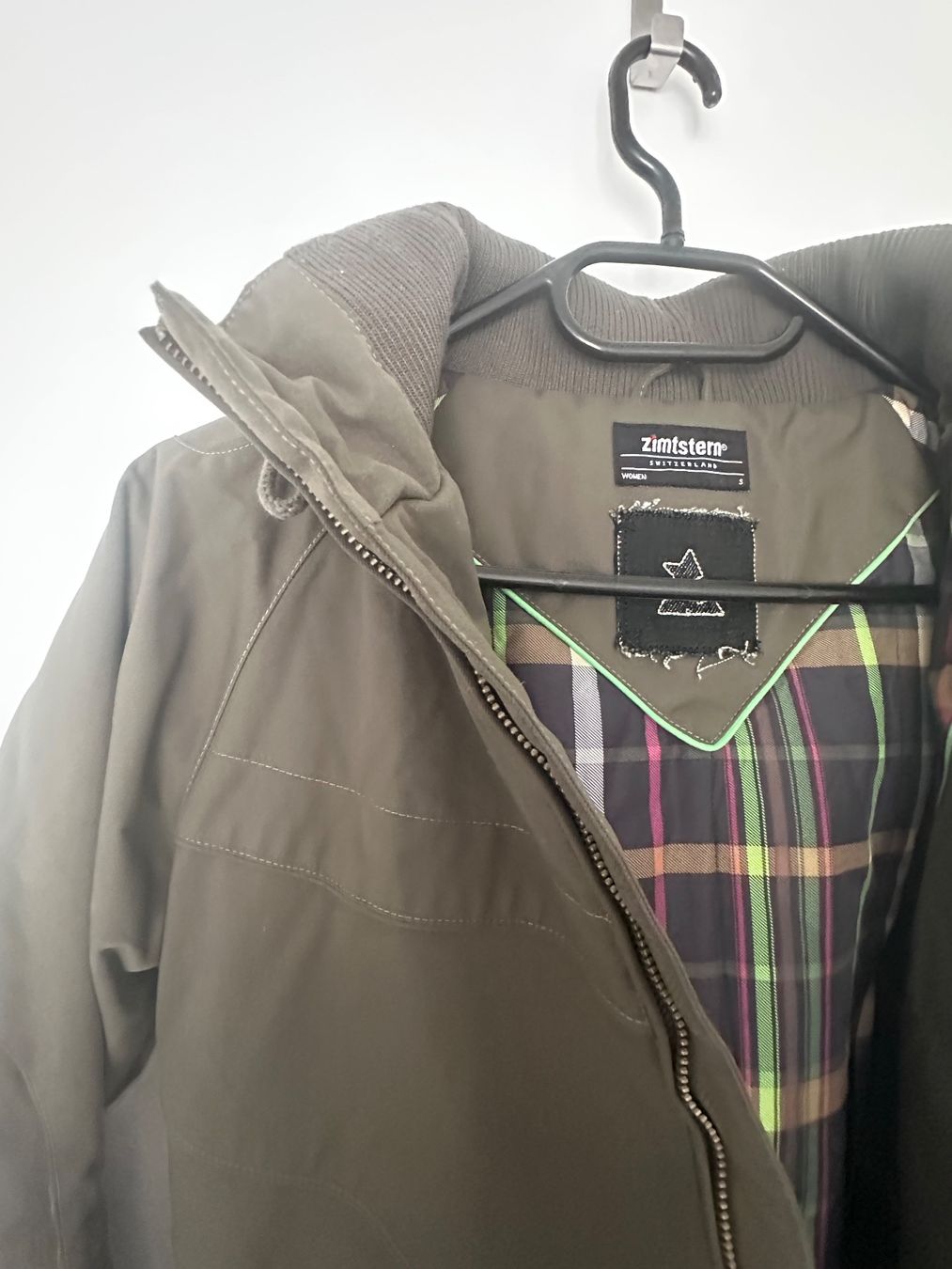 Giacche: Zimstern Winterjacke, Olivgrün, Gr. S – Usato da Niederrohrdorf venduto da Ufabo87 2