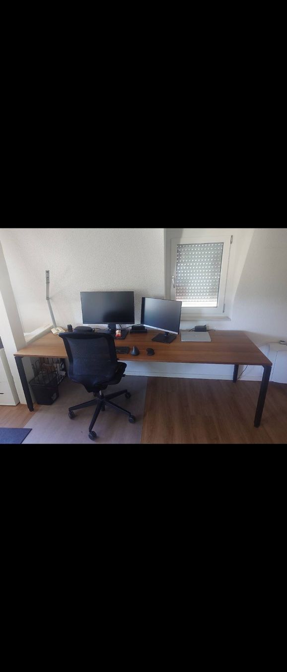 Lista Scrivanie: Lista  Office Bürotisch – Usato da Winterthur venduto da rockyro88 1