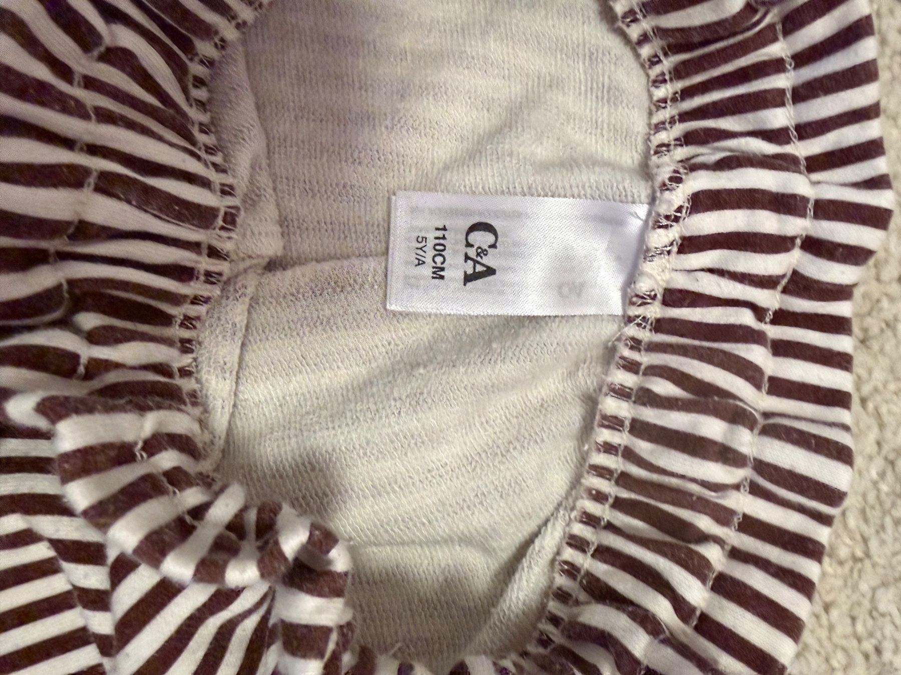 C&A Pantaloni: Kinderhose Grösse 110 cm – Usato da Embrach venduto da vas_fky8 1
