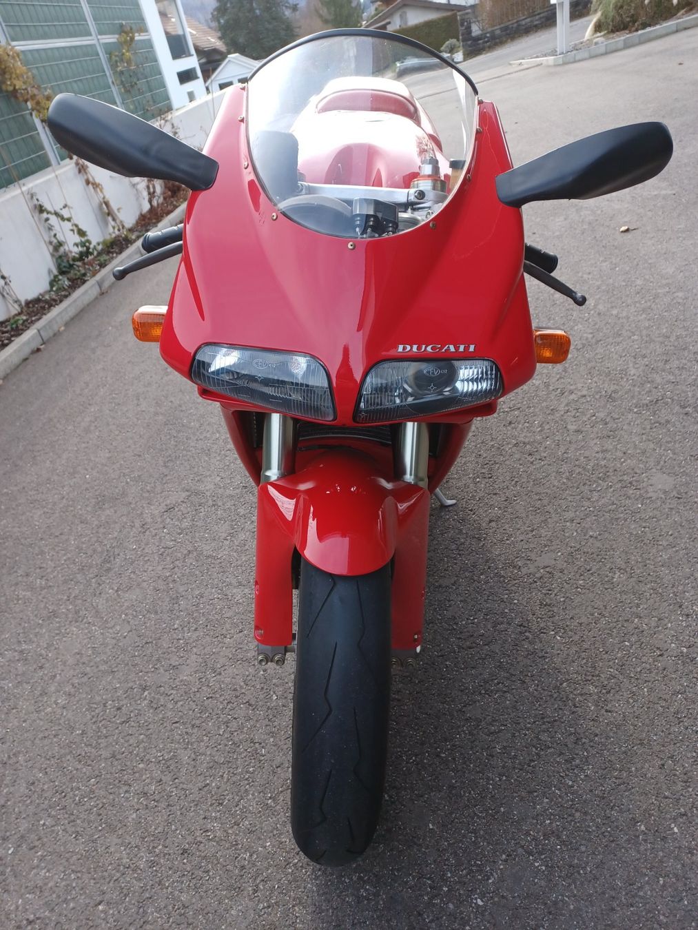 Ducati 916 (D'occasion) à La Tour de Trême pour CHF 11000 – retrait ...