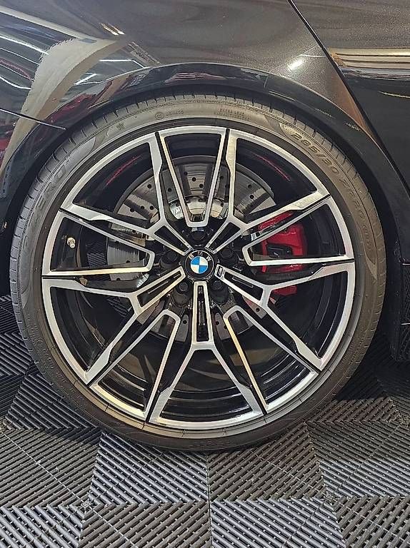 Tutti pezzi di ricambio auto: Satz BMW Nabenabdeckung  – Usato da Schaffhausen venduto da jet_2mpy 1