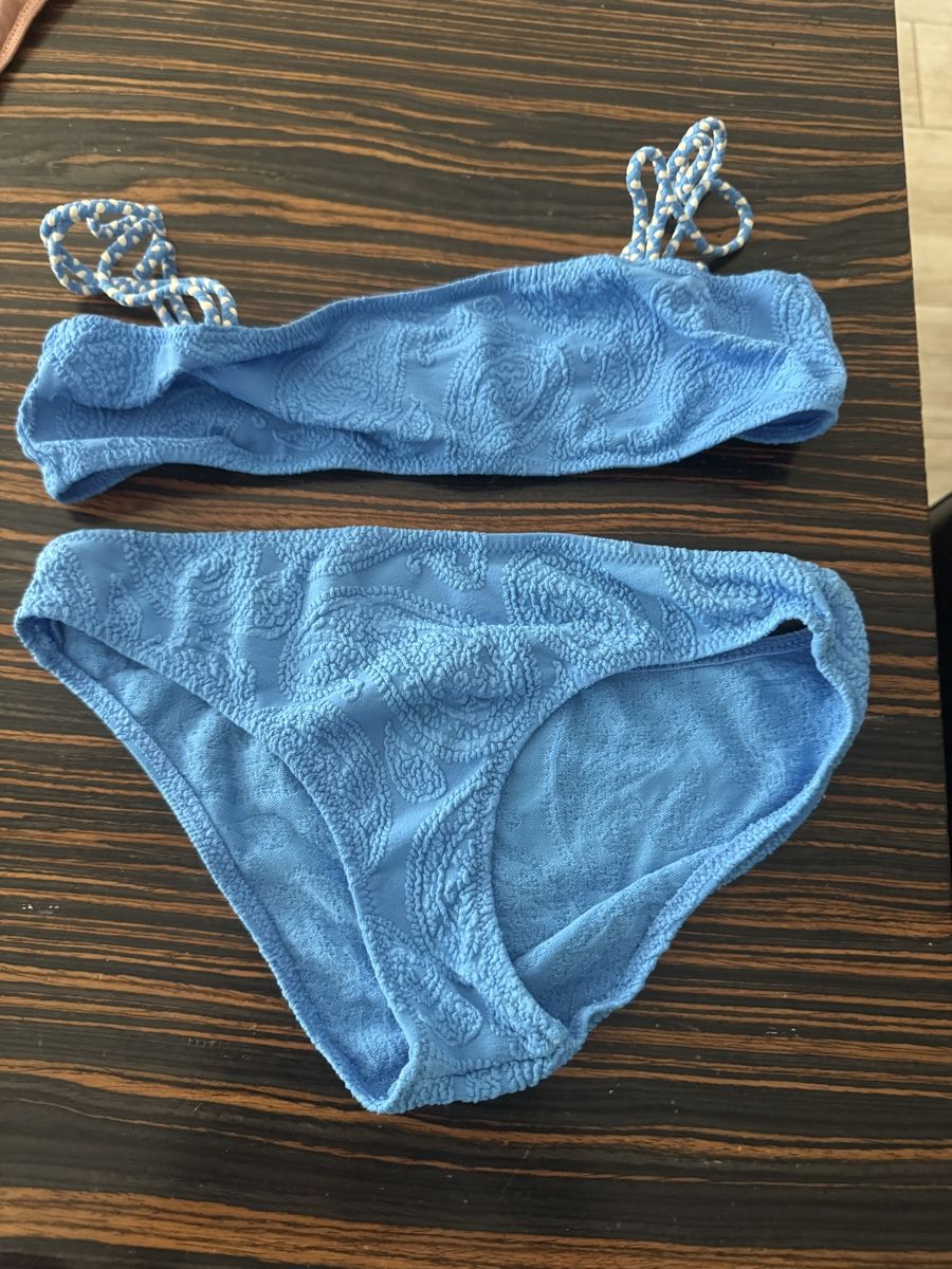 Calzedonia Costumi da bagno & Bikini: calzedonia 134/140 bikini  – Usato da Seengen venduto da Shiara
