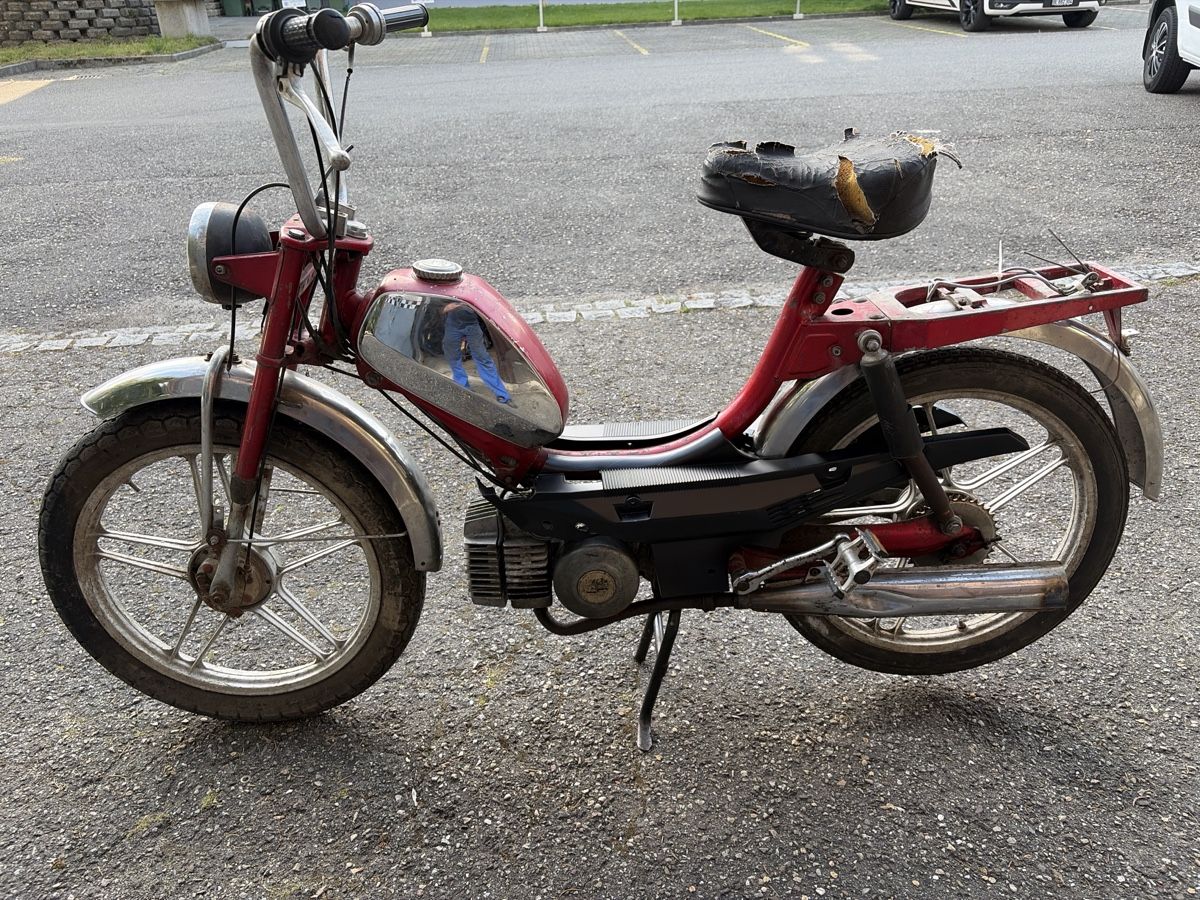 Puch Mofas: Puch x-30 , z50 Motor, Hp – Defekt aus huttwil von Pakora