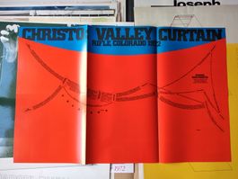 CHRISTO VALLEY CURTAIN