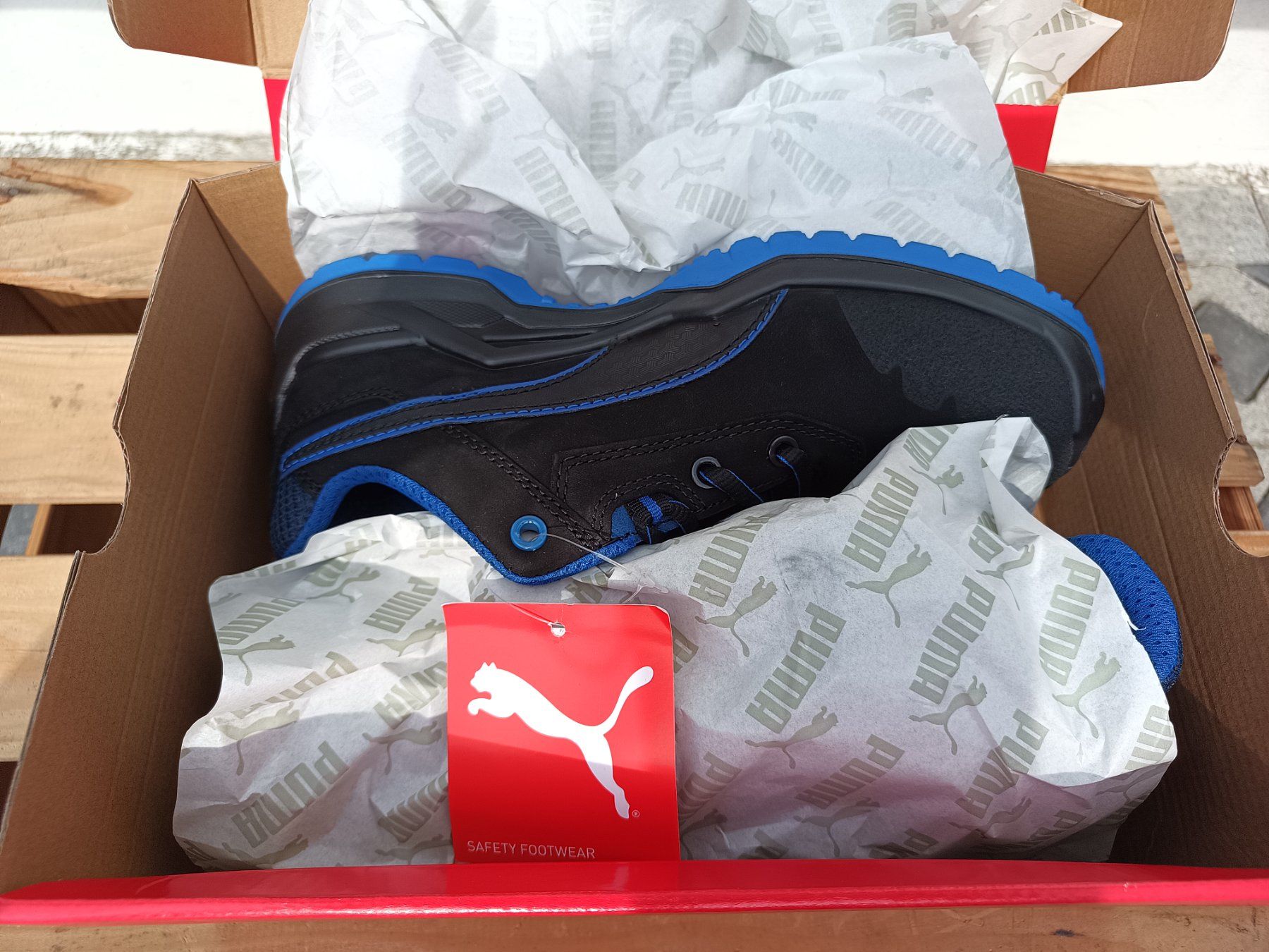 Puma Herrenschuhe: Puma Sicherheitsschuhe S3 40 – Neu und originalverpackt aus Oberegg von A-Z.Handel.Loehrer 7