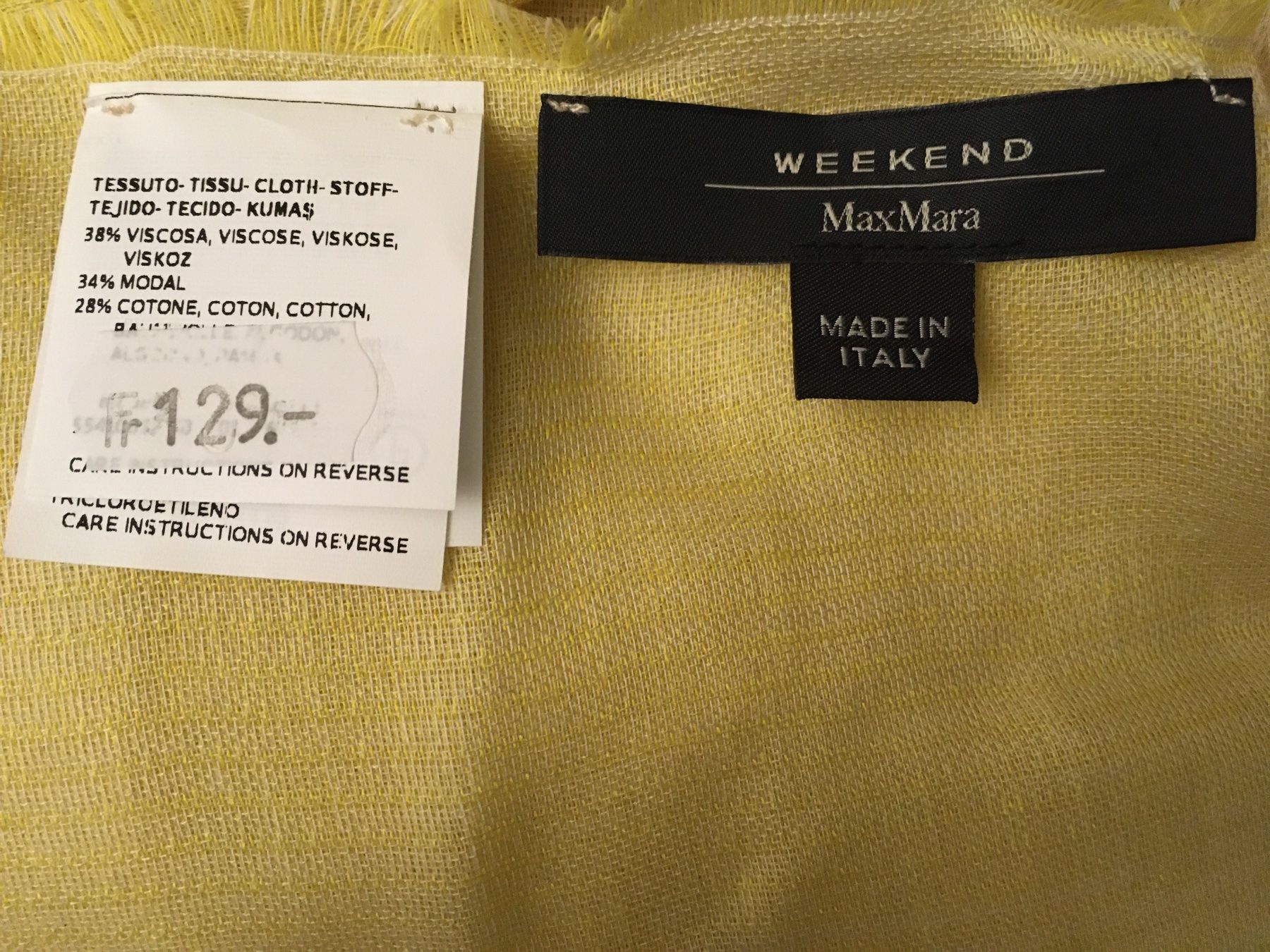 Max Mara Foulards, Tücher & Schals: Max Mara Weekend Schal Viscose Modal BW Mix, hell gelb – Neu und originalverpackt aus Zürich von rar_b2y9 1
