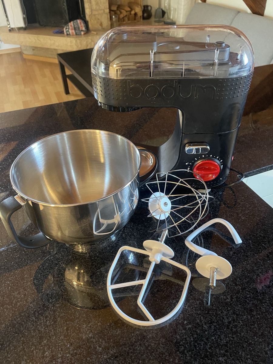 Bosch Elettrodomestici da cucina: Bosch Küchenmaschine ab CHF 1.- – Usato da Arni AG venduto da belfidi