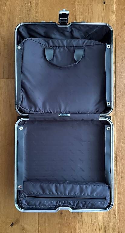 Altro in Aeronautica: Rimowa Business Trolly – Usato da Zürich venduto da Mari123 2
