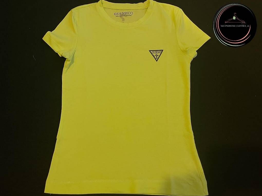 T-shirt: T-Shirts – Usato da Chur venduto da Kikanecken 3