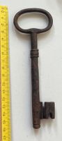 Antiker Schlüssel mit Bart, rostig ca. 17cm