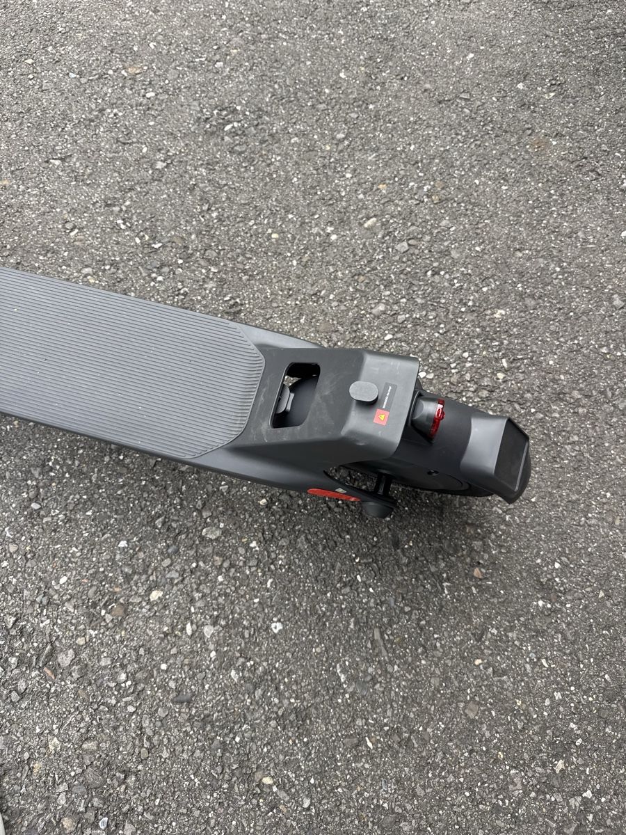 Scooter: Xiaomi E-Scooter 20 Km/h – Nuovo (secondo la descrizione) da Attinghausen venduto da getvintage.ch 9