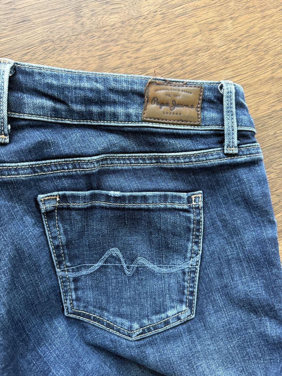 Pepe Jeans Jeans: Pepe Jeans Gr. 28/32 Damen Jeans – Nuovo (secondo la descrizione) da Waedenswil venduto da Sturmer1982 3