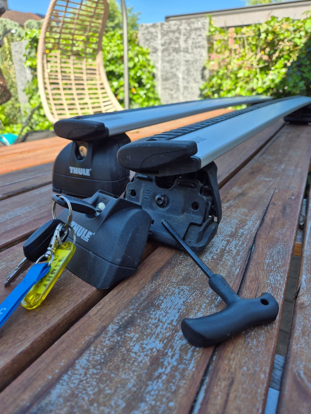 Thule Box da tetto: Thule Volvo XC60 2011 BOX und DACHTRÄGER TOP – Usato da Emmen venduto da janolek 1