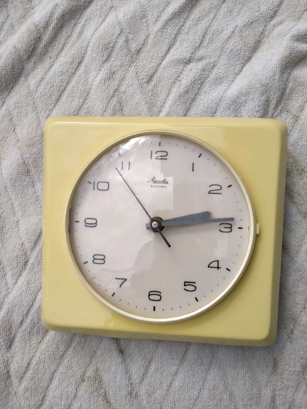 Orologi da terra & Orologi da parete: horloge murale Art Deco 1950-60 – Usato da Miège venduto da sorman