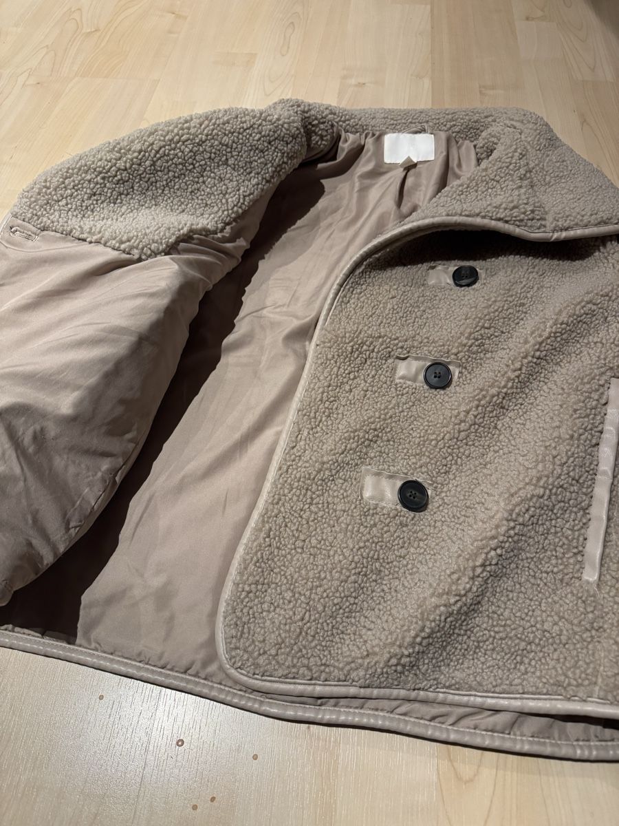 H&M Jacken: Warme Jacke, Teddyfell, Beige, Grösse XS – Neu (gemäss Beschreibung) aus Windisch von Shakira085 2