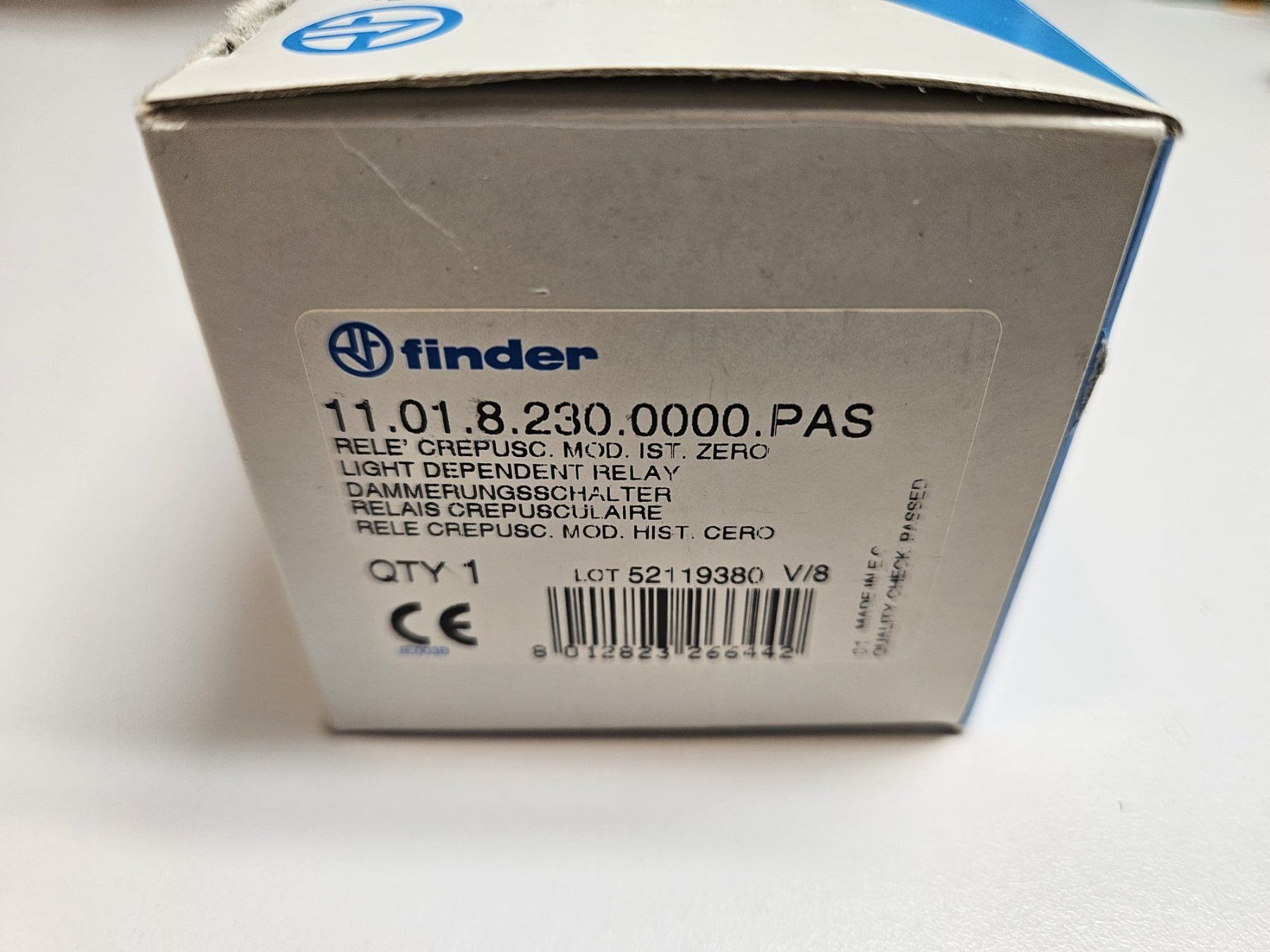 Interruttori: Dämmerungsschalter mit Sensor Finder 11.01 – Nuovo e nell'imballaggio originale da Genestrerio venduto da GIDI02 2