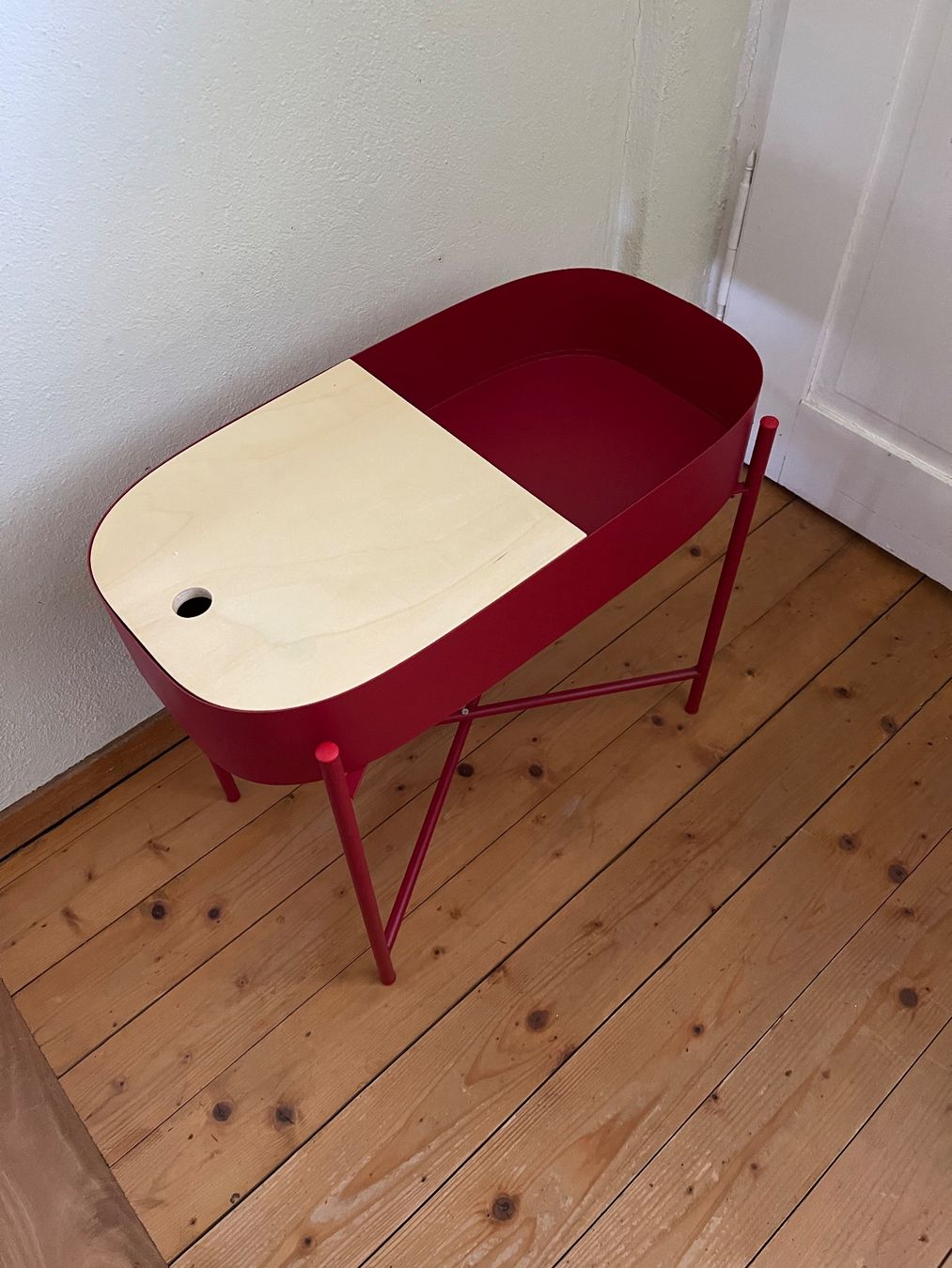 Tische: Beistelltischchen – Neu und originalverpackt aus Mönchaltorf von Cochenille 1