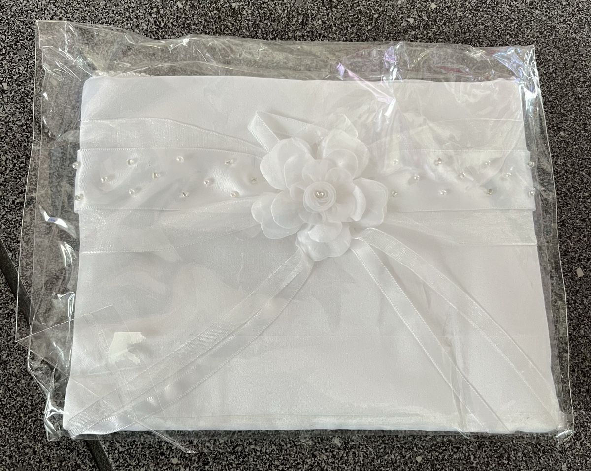 Borse & Zaini: Zuckersüsses weisses Täschchen originalverpackt – Nuovo e nell'imballaggio originale da Hünenberg See venduto da spartakus02