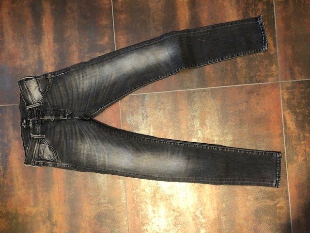 Jack & Jones Jeans: schwarze Jack &Jones Jeans – Gebraucht aus Abtwil SG von Elocin0815