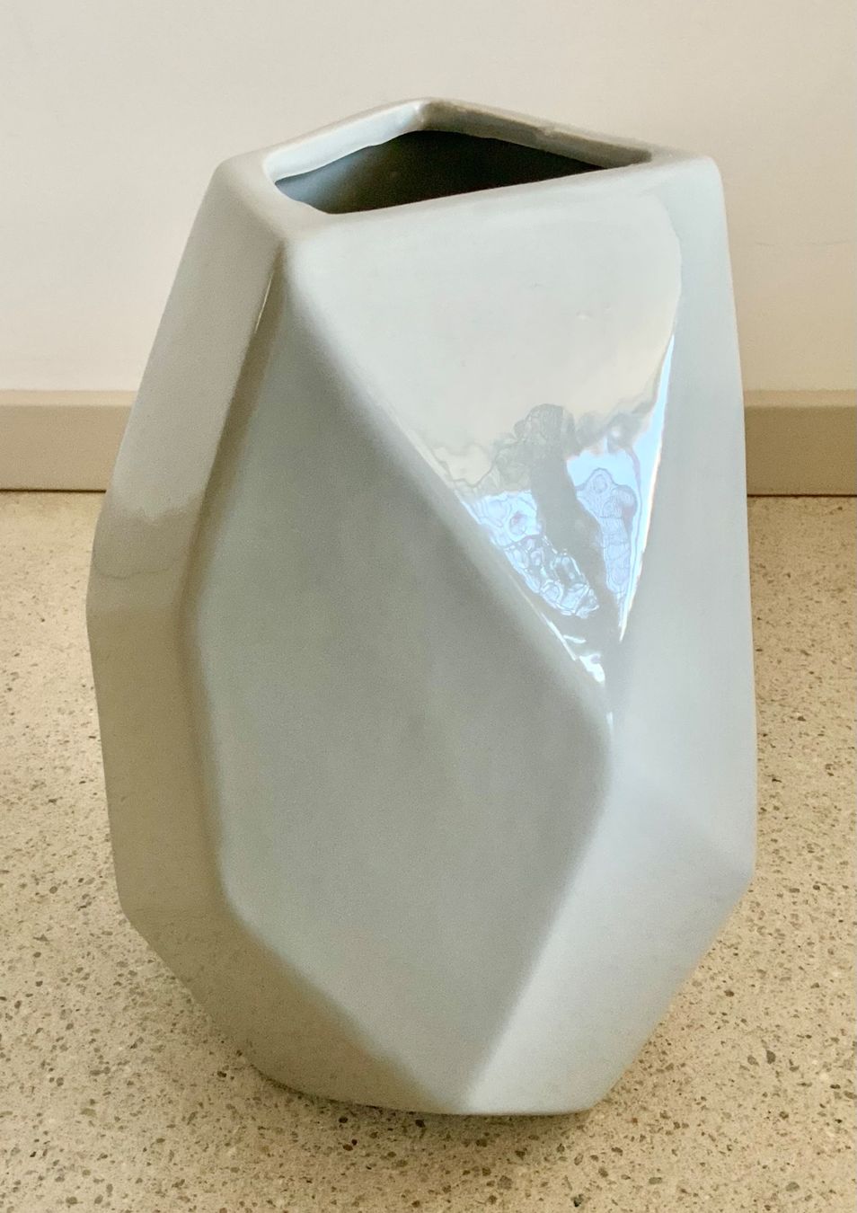 Vasen & Gefässe: Geometrische Designervase: VSE BJRN – Neu (gemäss Beschreibung) aus Zürich von Matz2001