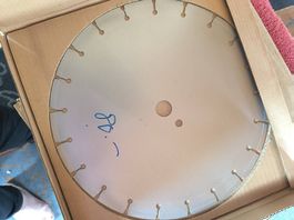 Diamanttrennscheiben. Neue 
