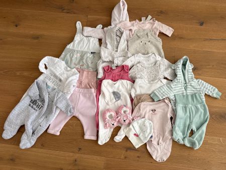 Baby Mädchen Kleiderpaket 0–3 Monate | Herbst/Winter |