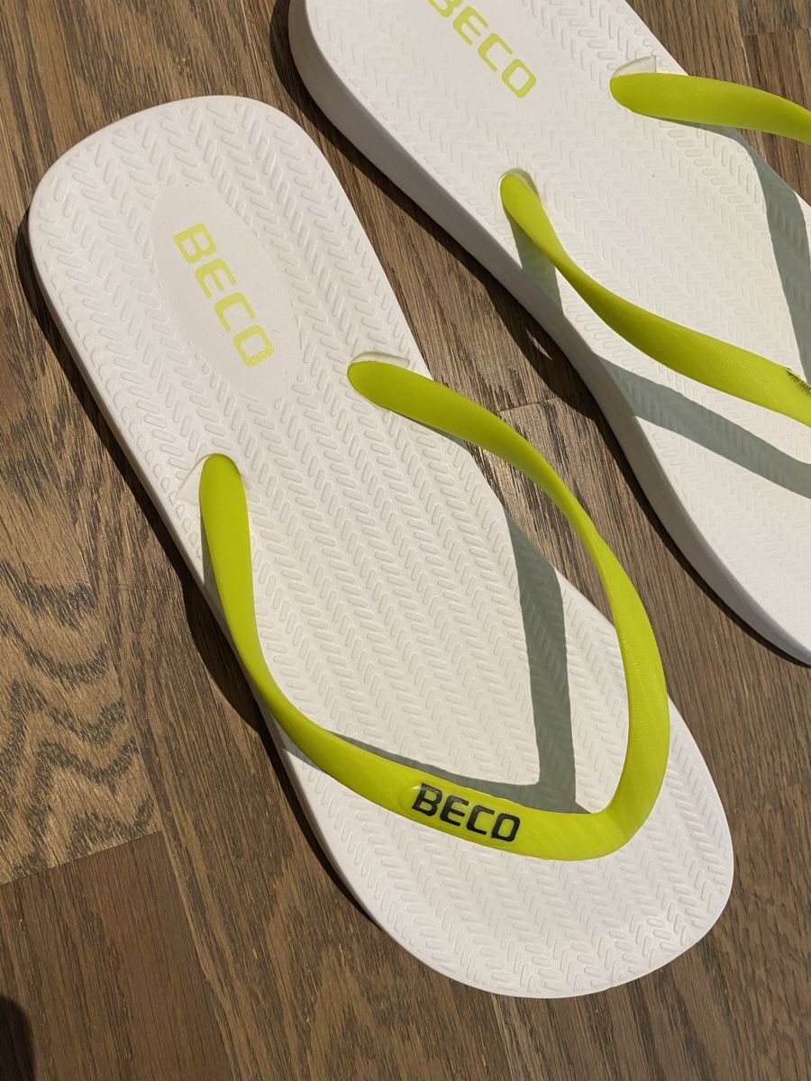 Herrenschuhe: Summer Flip Flops Size 37 Beco - Like New – Neu (gemäss Beschreibung) aus Langenthal von vik_v5ml 2